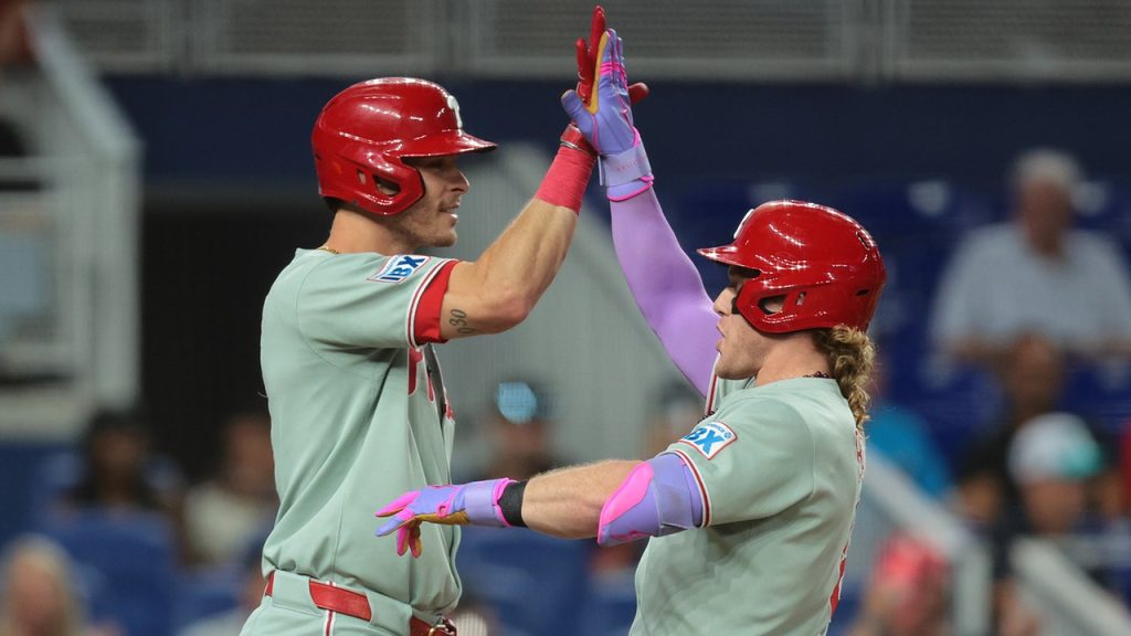 mlb phillies harrison bader 090725 1