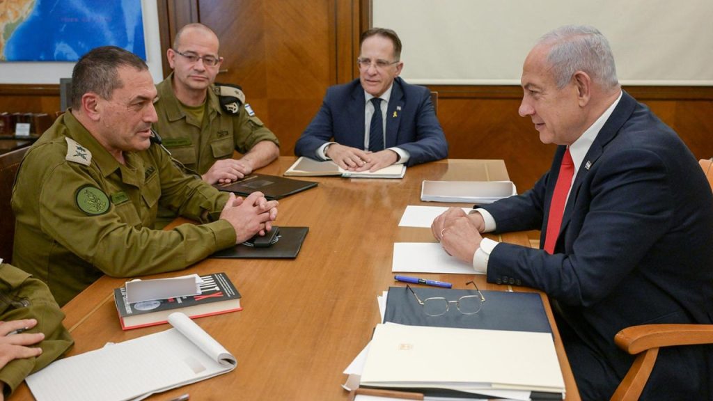 netanyahu with chief of staff zamir