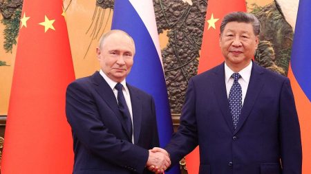 putin meets with xi 2025