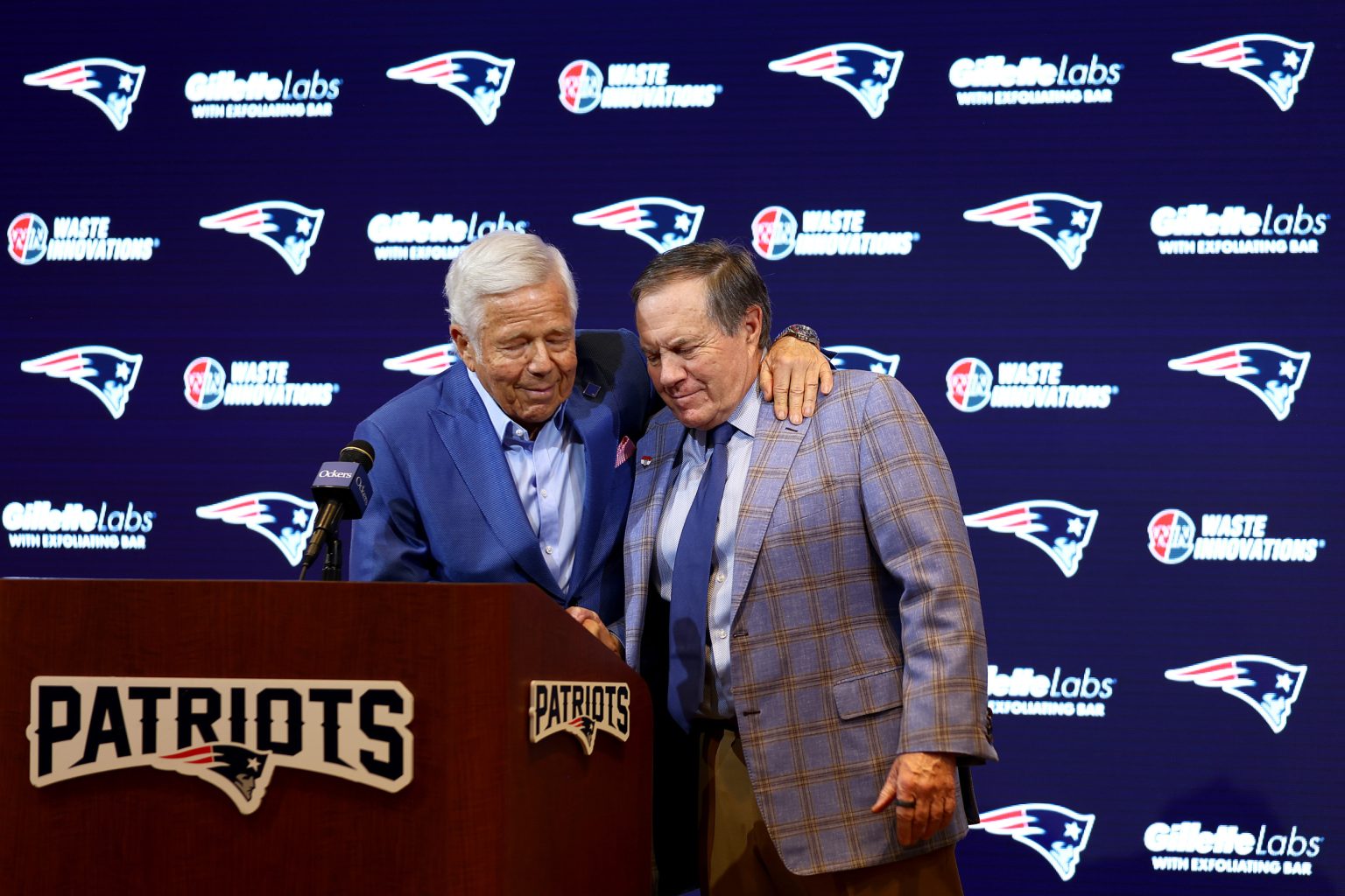 robert kraft left bill belichick right