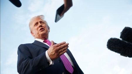 trump talks with the press